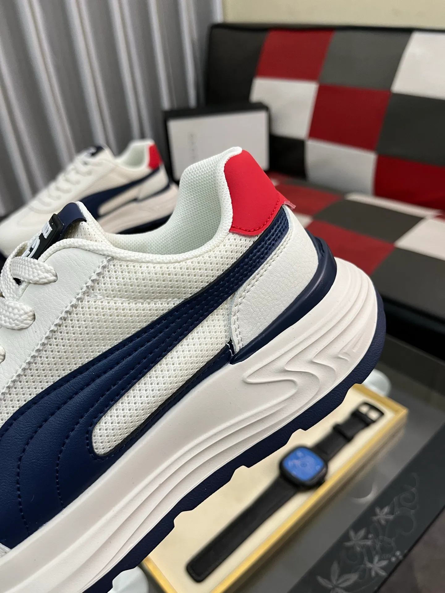 Men's Men's Shoes 💰458⌚️⌚️【GUCCI】Gucci men's latest white shoe series casual shoes! The official website is built 1:1. Upper: Made of imported cowhide, with electric embroidery ➕Inner lining: Made of high-quality first-layer pigskin, soft and comfortable. Picky material selection and exquisite workmanship give you the best enjoyment. Size: 38-443️⃣Colors available